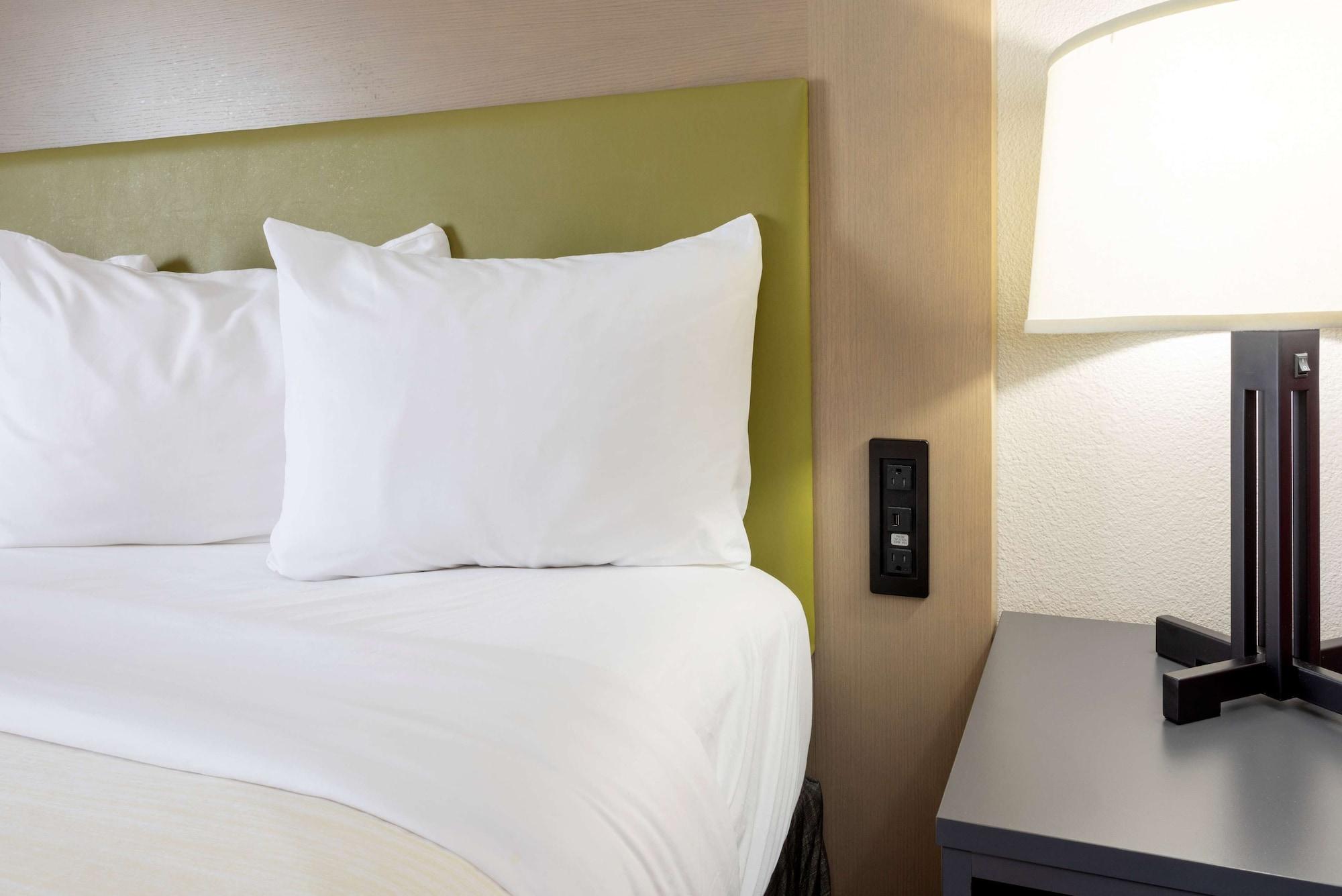 Country Inn & Suites By Radisson, Fargo, Nd Zewnętrze zdjęcie